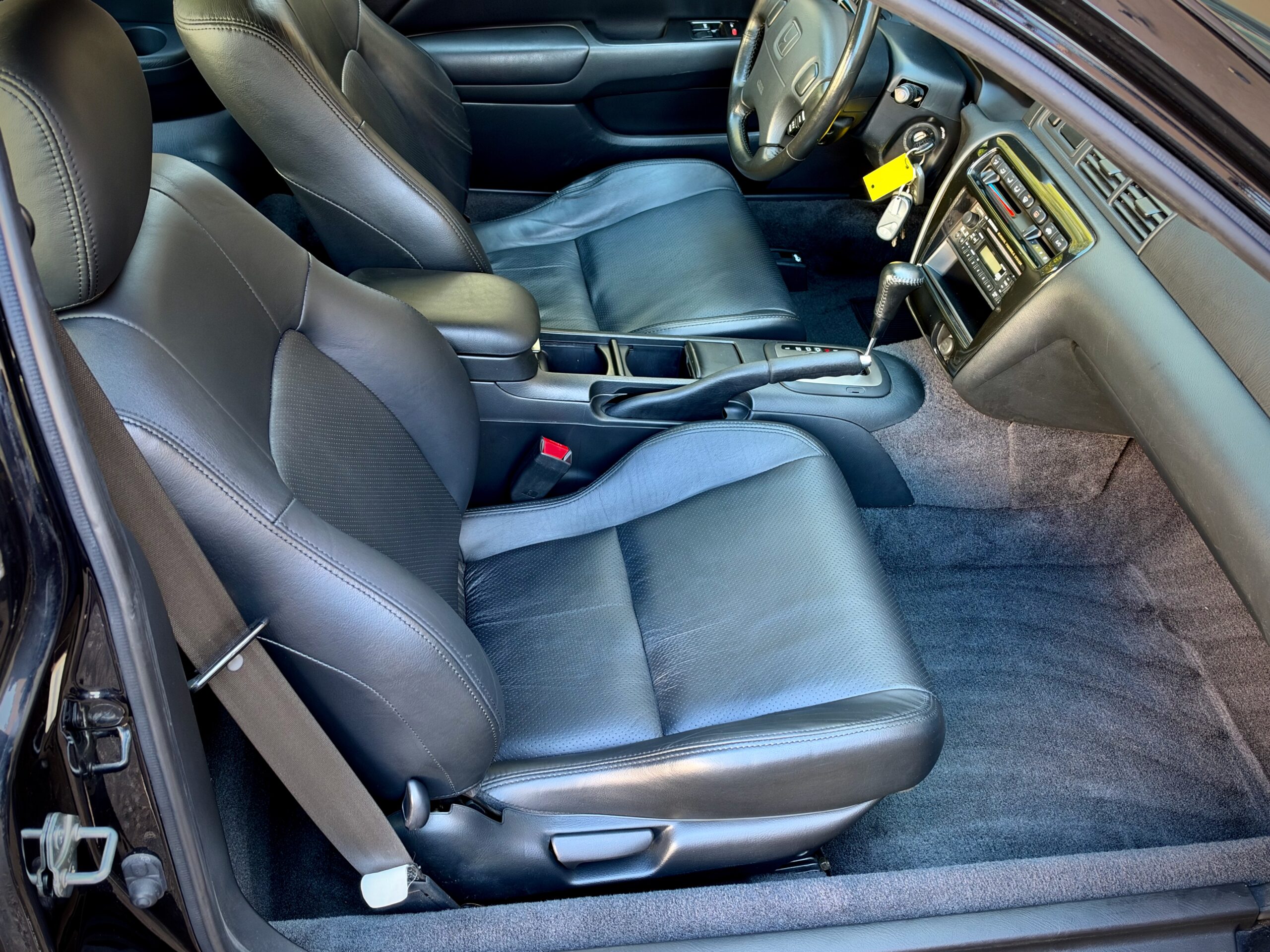 
								2001 Honda Prelude SE full									