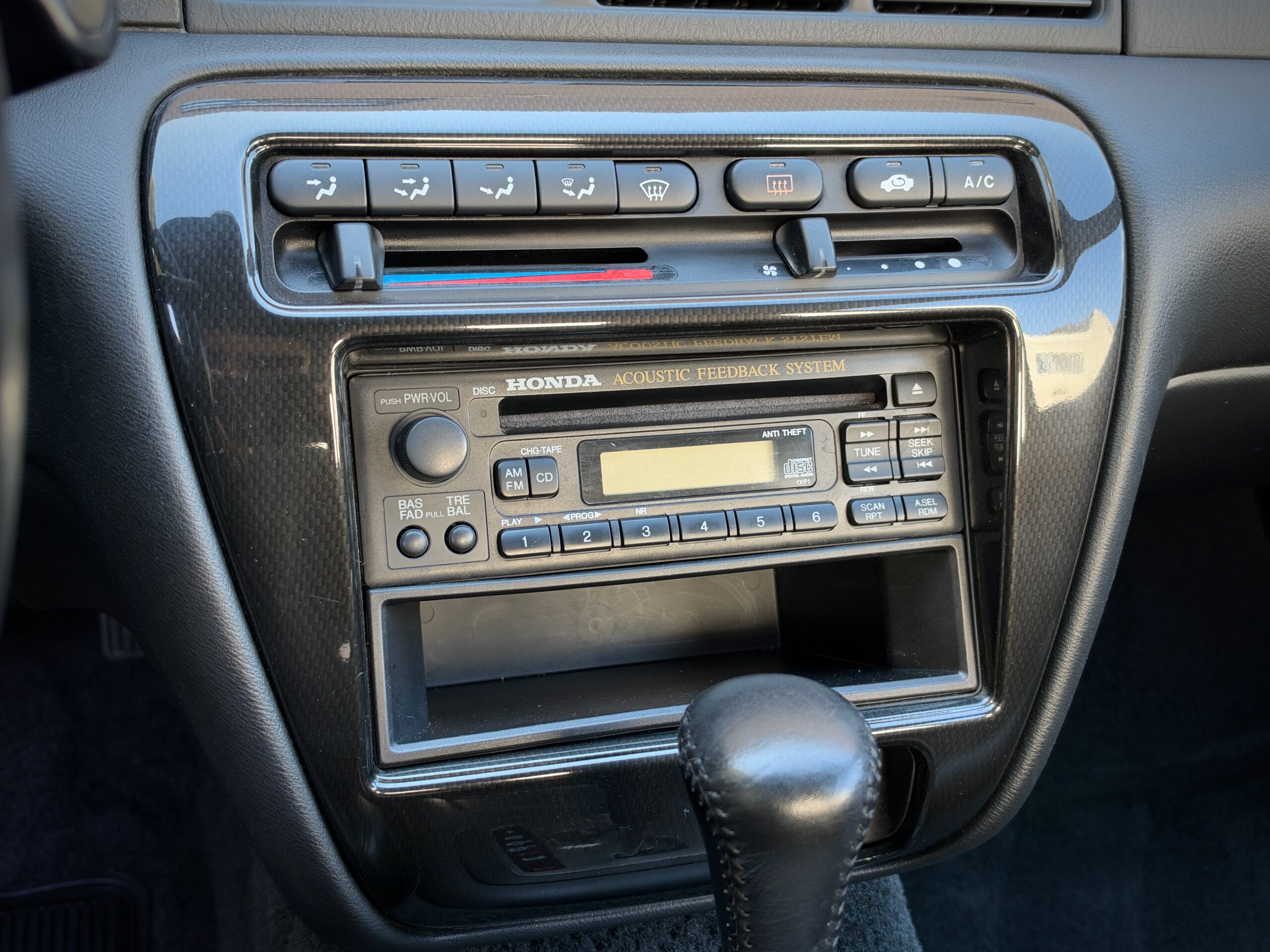 
								2001 Honda Prelude SE full									