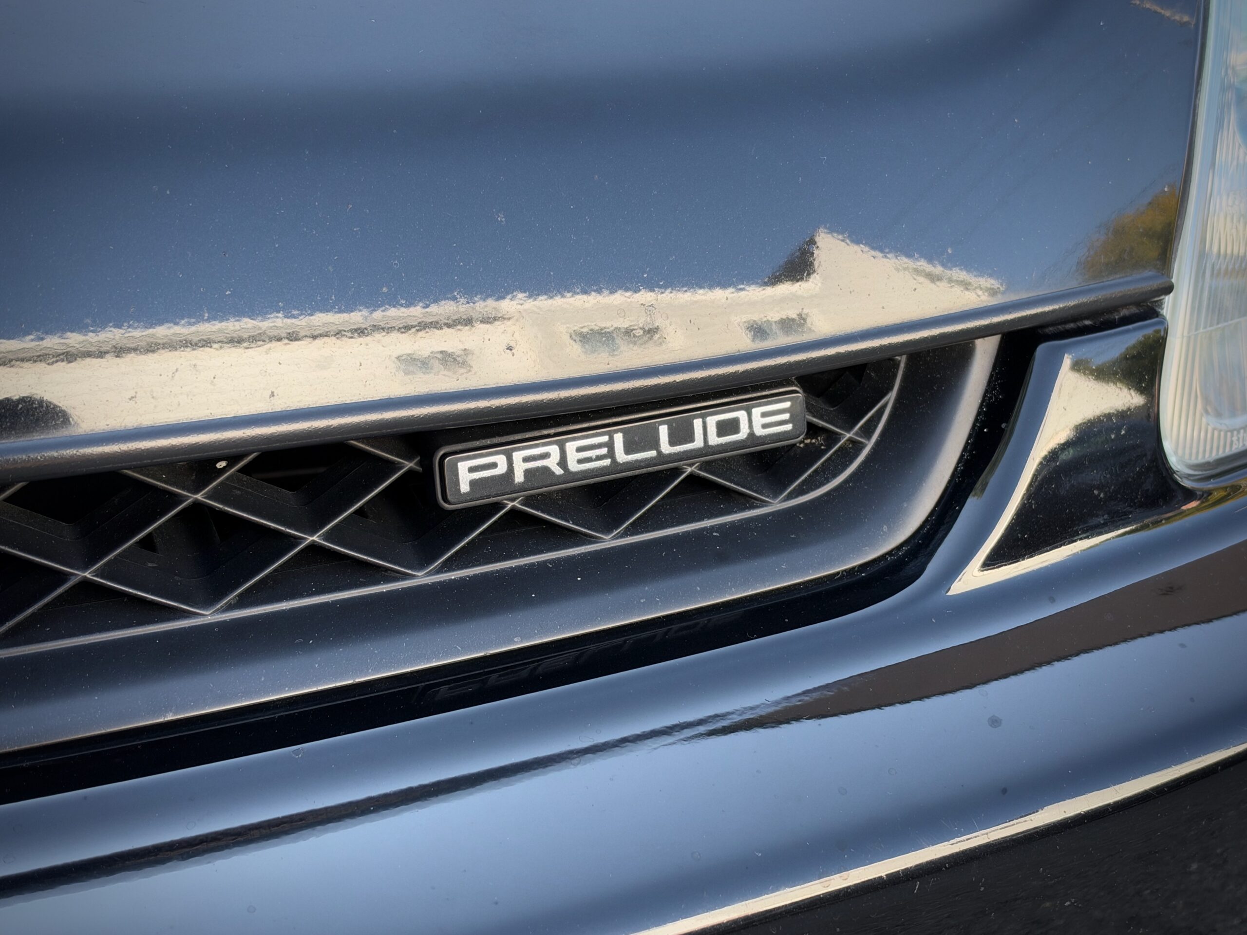 
								2001 Honda Prelude SE full									