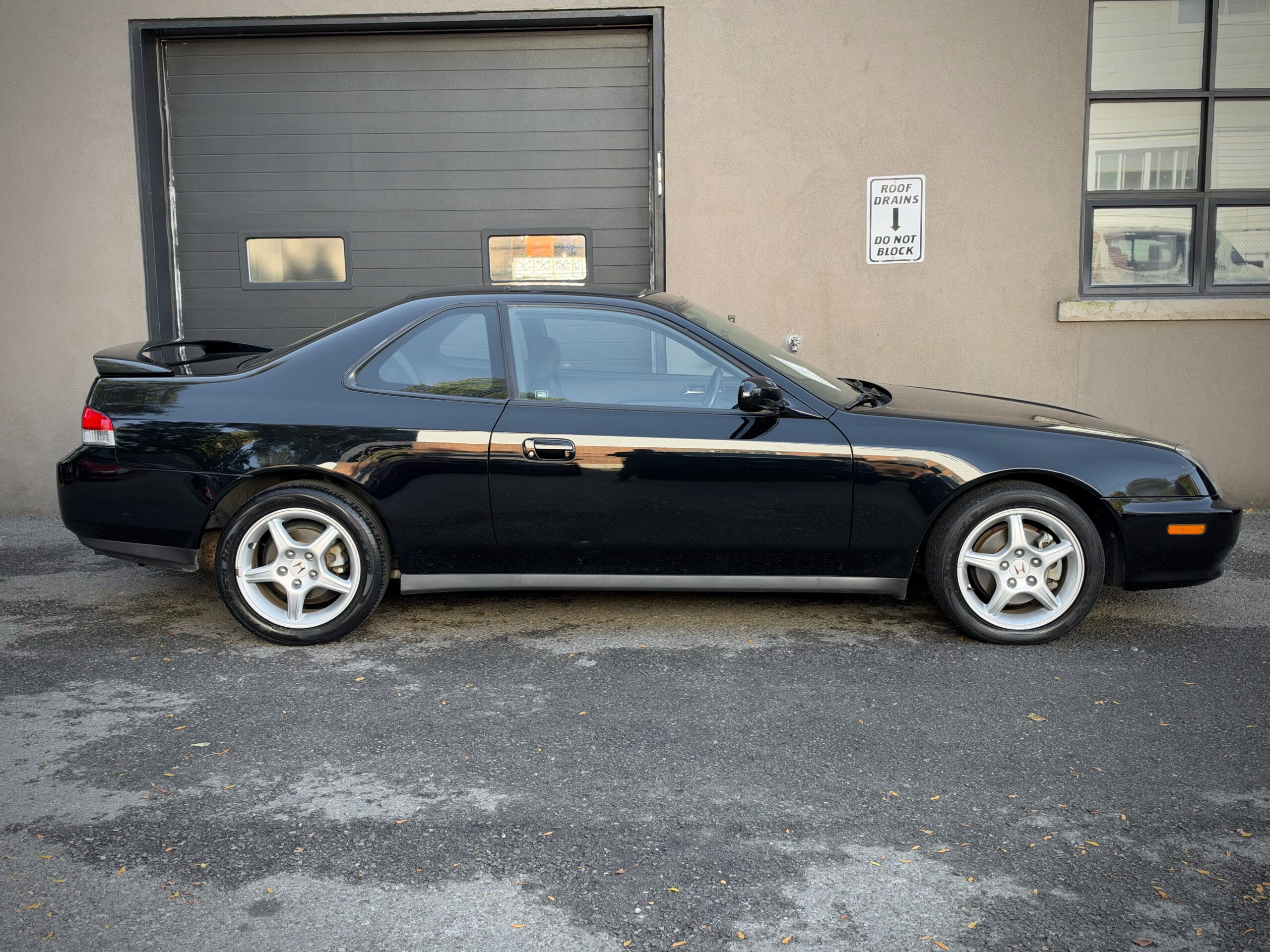 
								2001 Honda Prelude SE full									